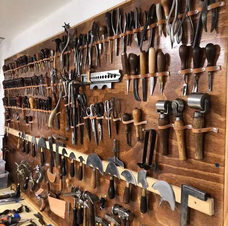 Процесс работы в мастерской ЁЖ